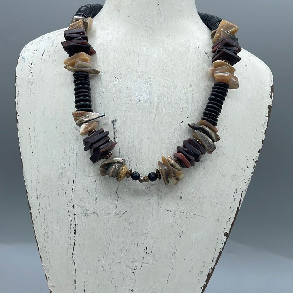 Heishe Style Shell Disks And Shell Necklace. Ethn… - image 3